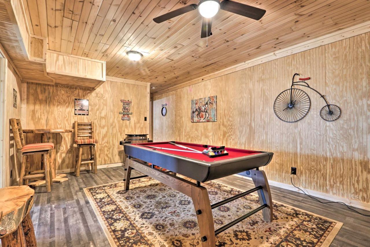 Gatlinburg Cabin With Loft And Game Room 1 Mi To Town 외부 사진
